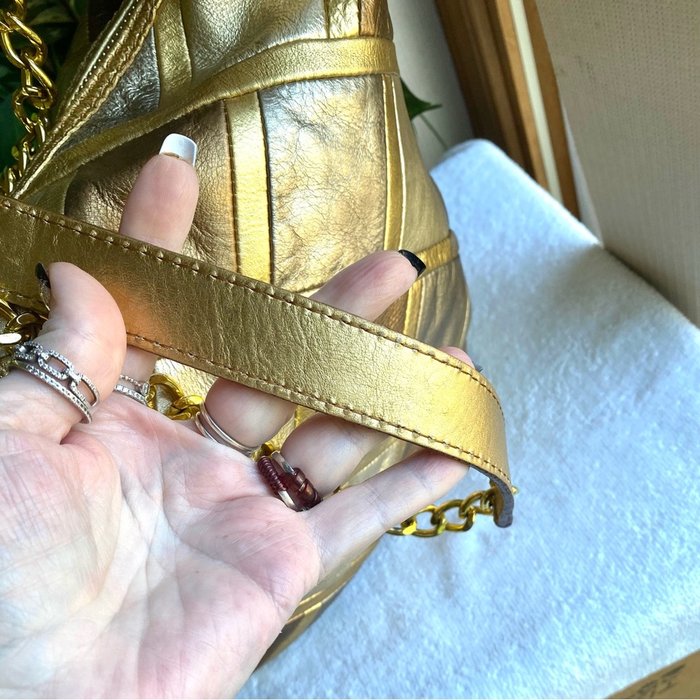 Michael Kors hobo patchwork bag in silver gold and bronze with gold chain EUC - Picture 9 of 13